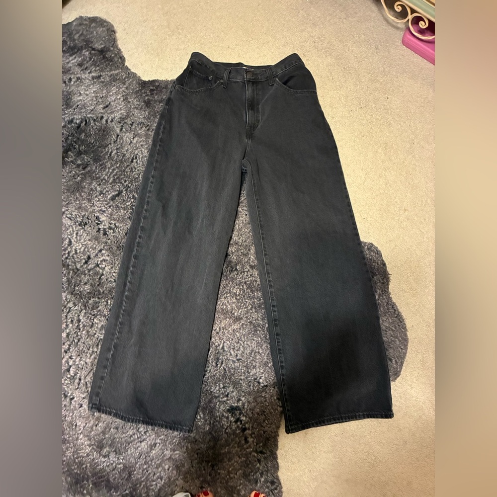 Classic Black Wide-Leg Jeans